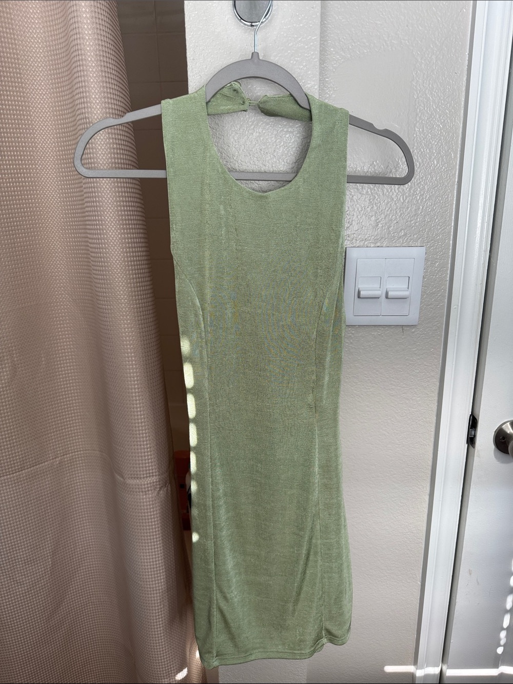 Sleeveless Light Green Bodycon Dress